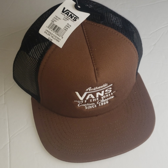 Vans Other - Vans Trucker Hat